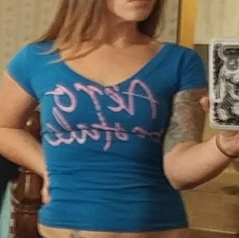 -free w/ bundle- Aeropostale graphic logo V-neck T